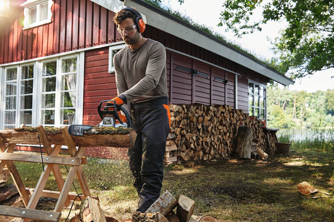 Motosega da Taglio STIHL MS 182 a Scoppio - Lama da 40 cm - 36 cc - 4,6 Kg